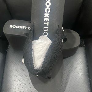 Rocket Dog Black Thong Platforms
